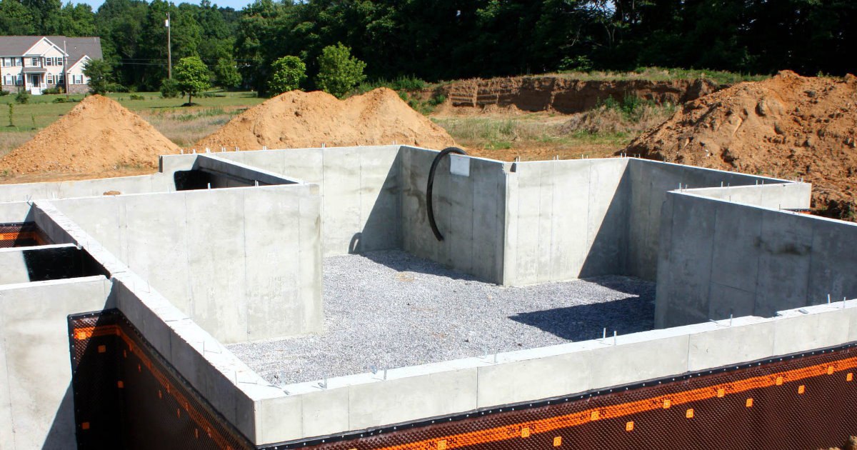 Заказать фундамент с подвалом Шарыпово. Заказать под ключ цена от 3617 руб/м3